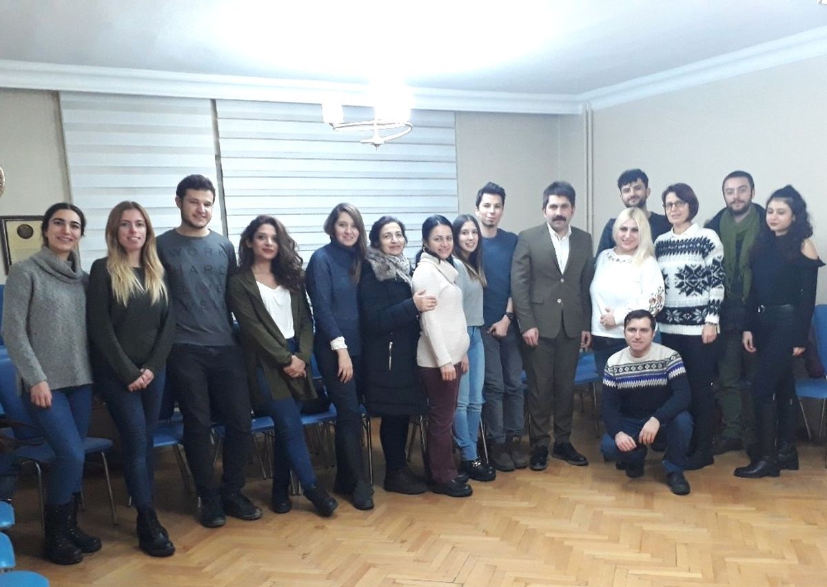 Eskişehir Anadolu Kültür ve Dayanışma Derneği\'den Diksiyon Dersleri