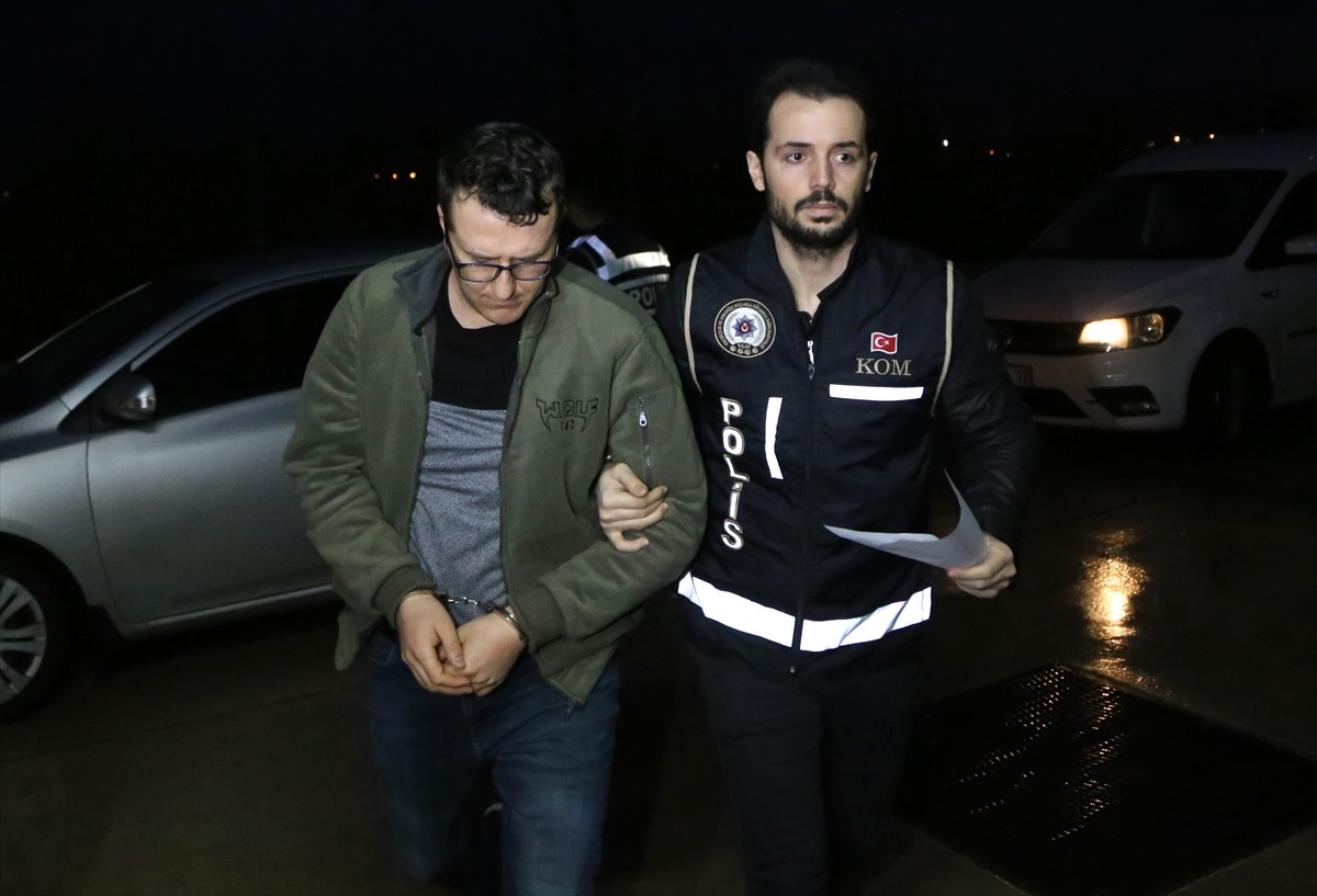 Güncelleme - Adana Merkezli Fetö/pdy Operasyonu