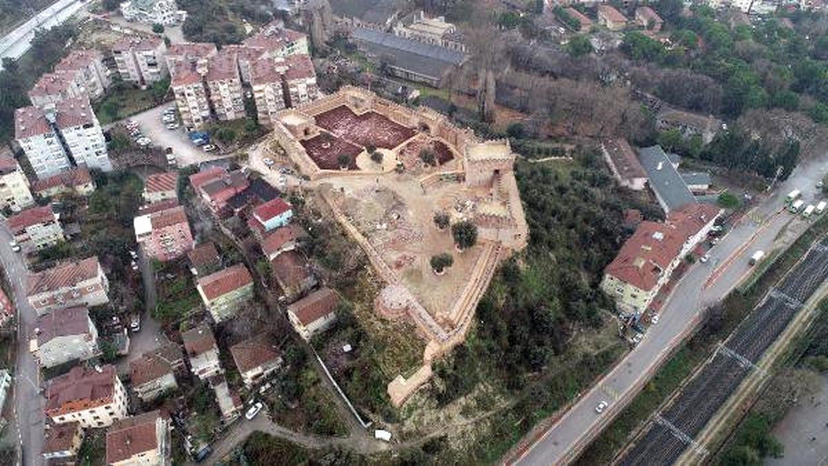 Hereke Kalesi\'ndeki Restorasyon Martta Bitecek