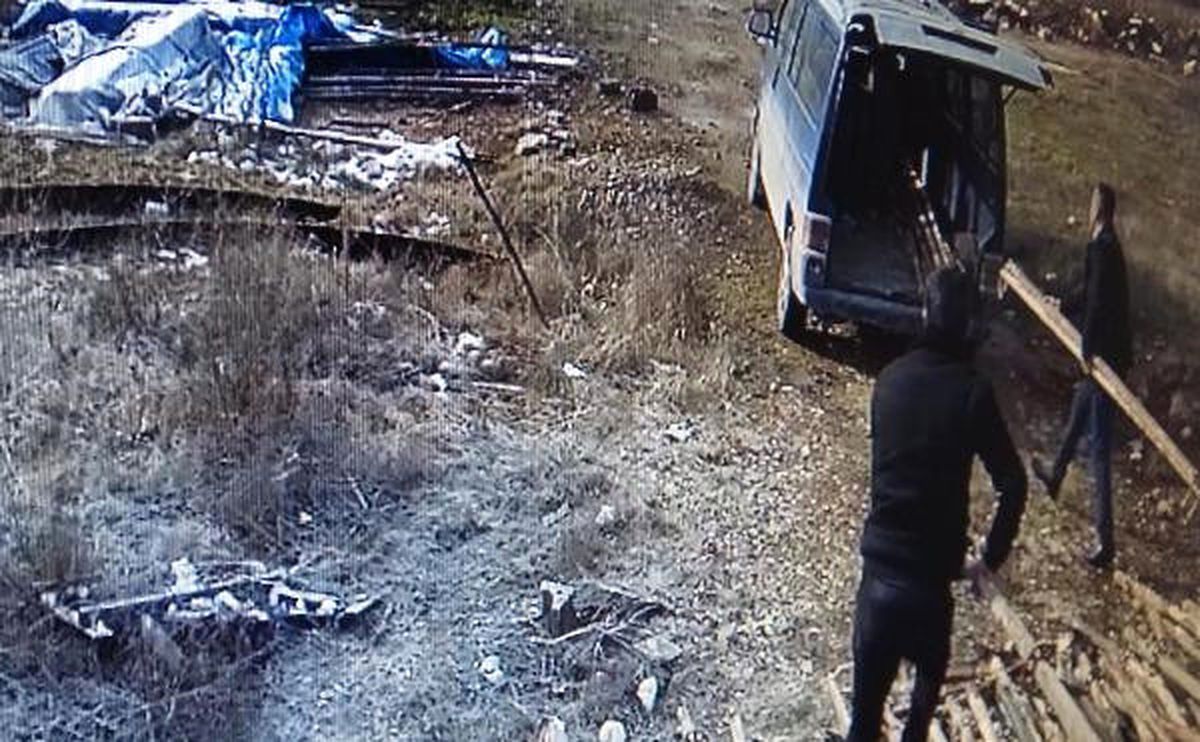 İskele Demiri Hırsızları Kamera Görüntülerinden Yakalandı