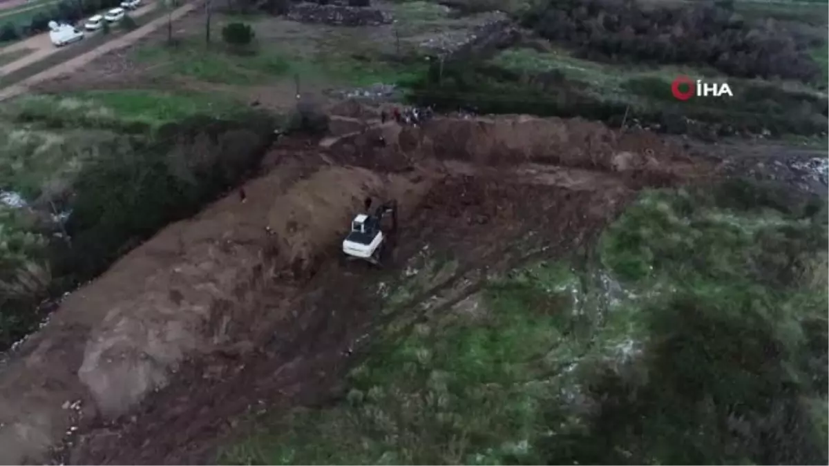 Kayıp Anne ve Kızın Cesedini Arama Çalışmaları 4. Gününde Havadan Görüntülendi