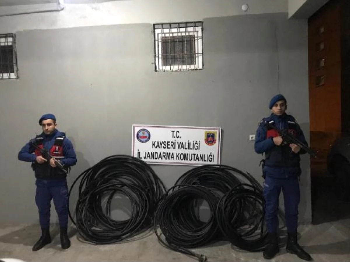 Kayseri\'de Kablo Hırsızlığına 3 Tutuklama