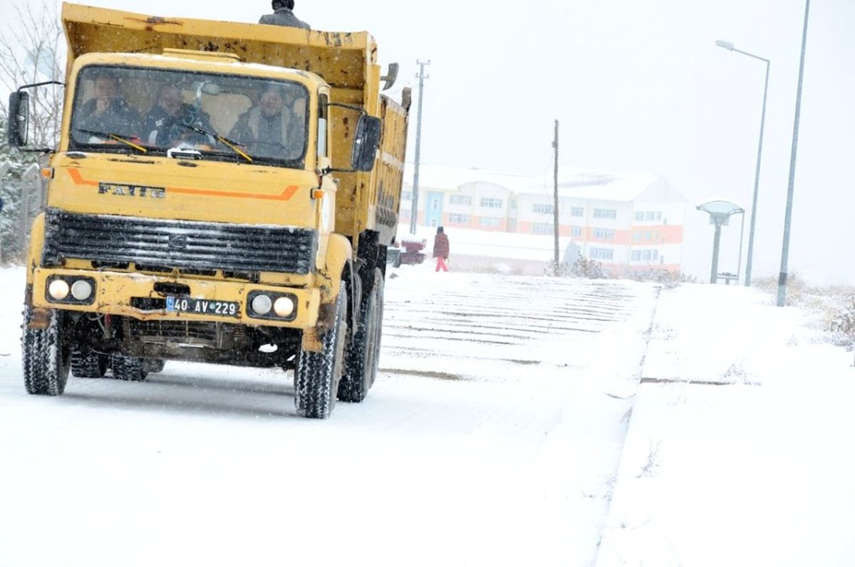 Kırşehir\'de Karın Keyfini Çocuklar Çıkardı