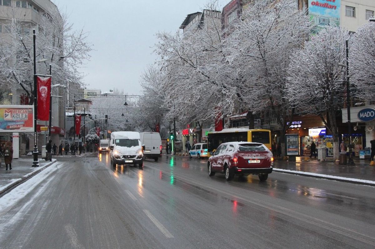 Malatya \'Da Kar Yağışı Etkili Oldu