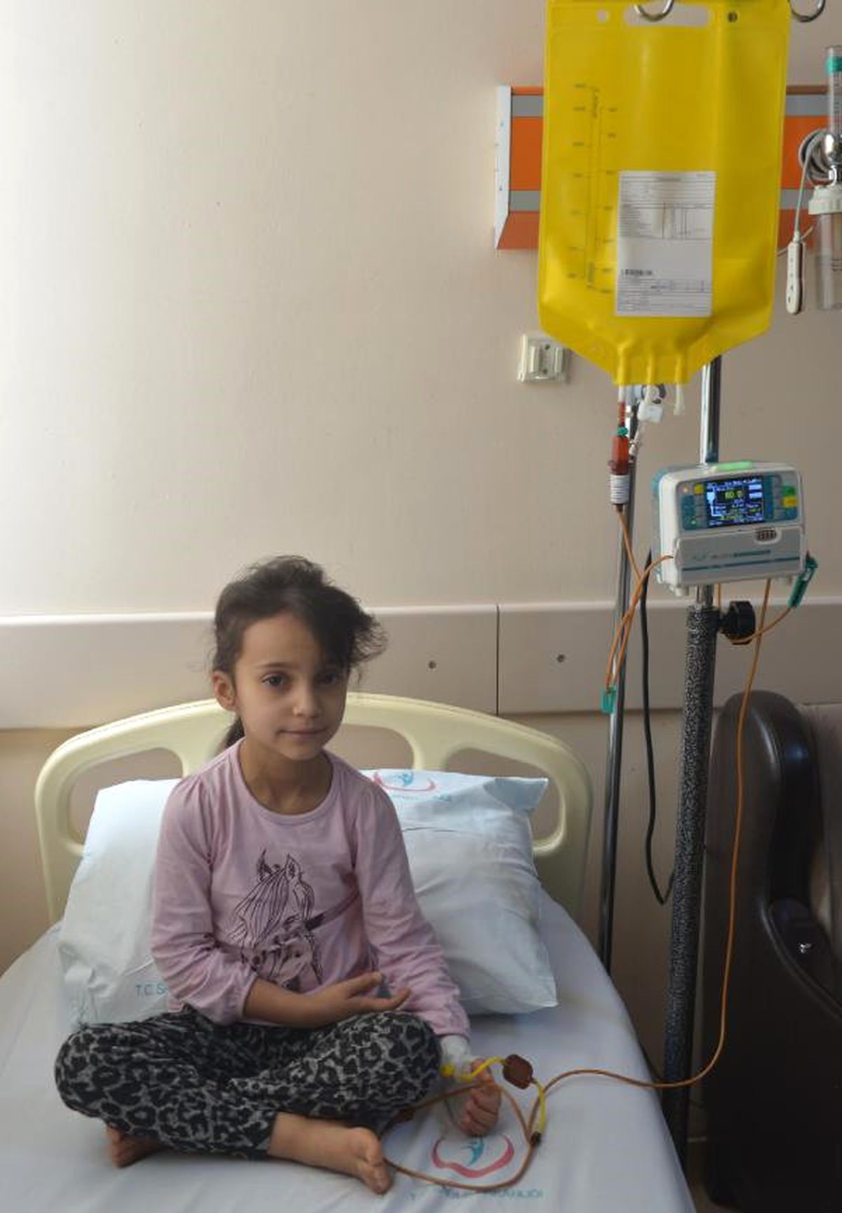 Pil Yutan Iraklı Ebrar, 4 Yıldır Sağlığına Kavuşamadı