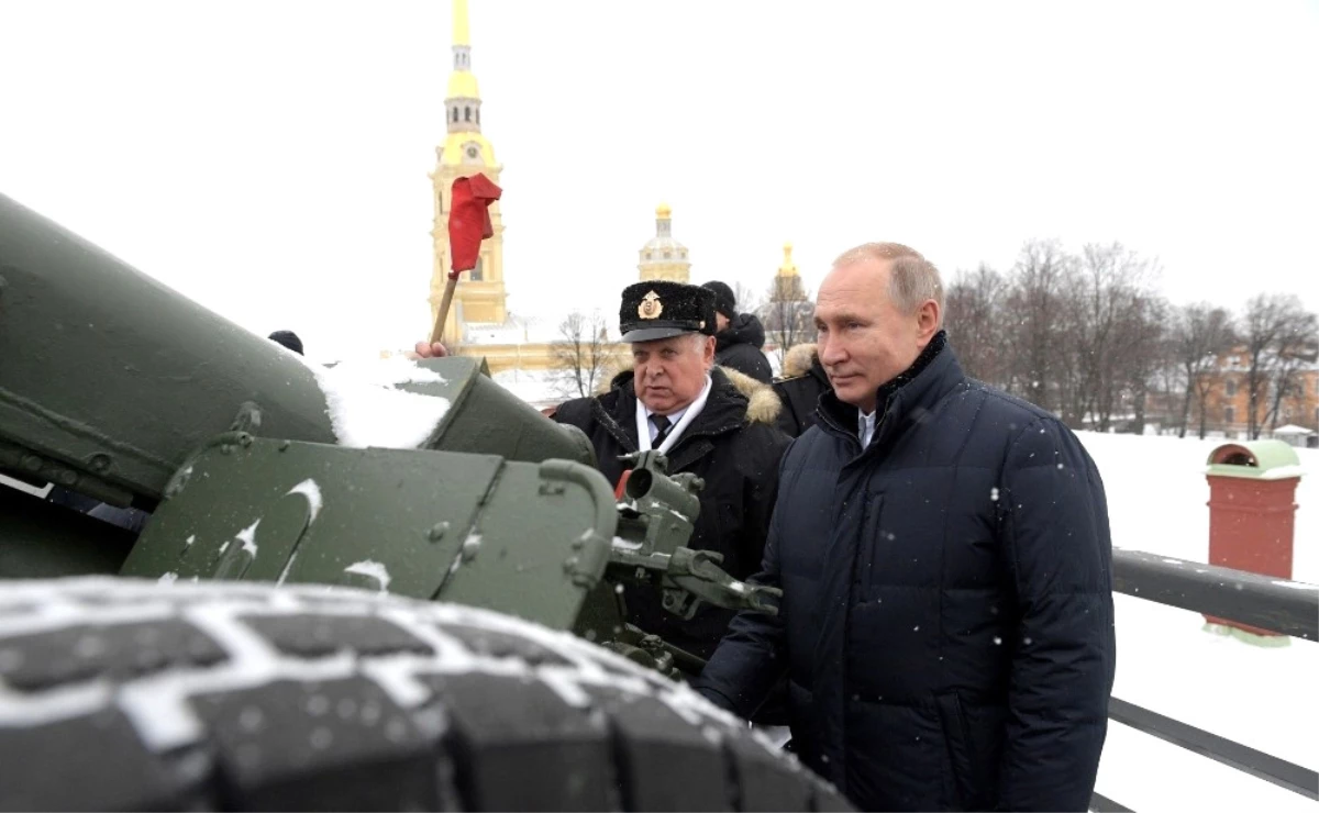 Putin, Bu Kez Top İçin Emir Aldı