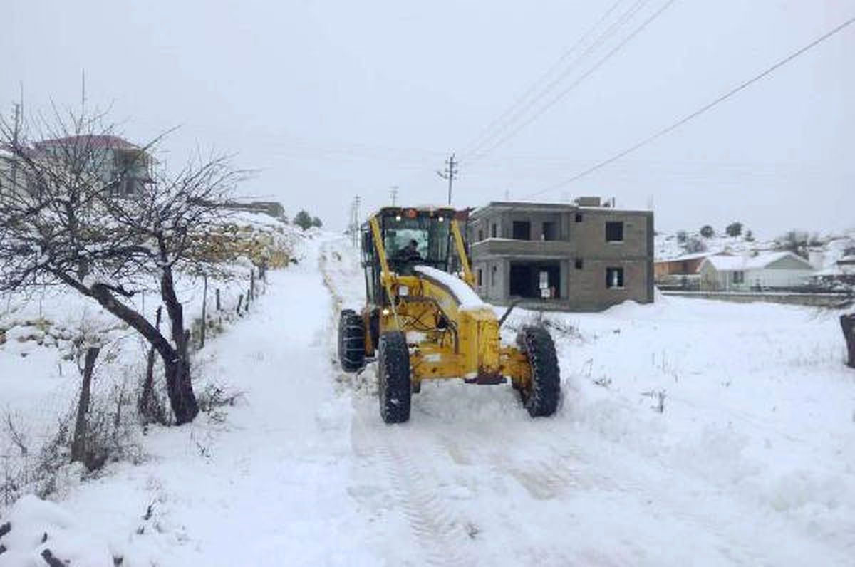 Torosların Eteğinde Yoğun Kar Mersin\'i Teslim Aldı