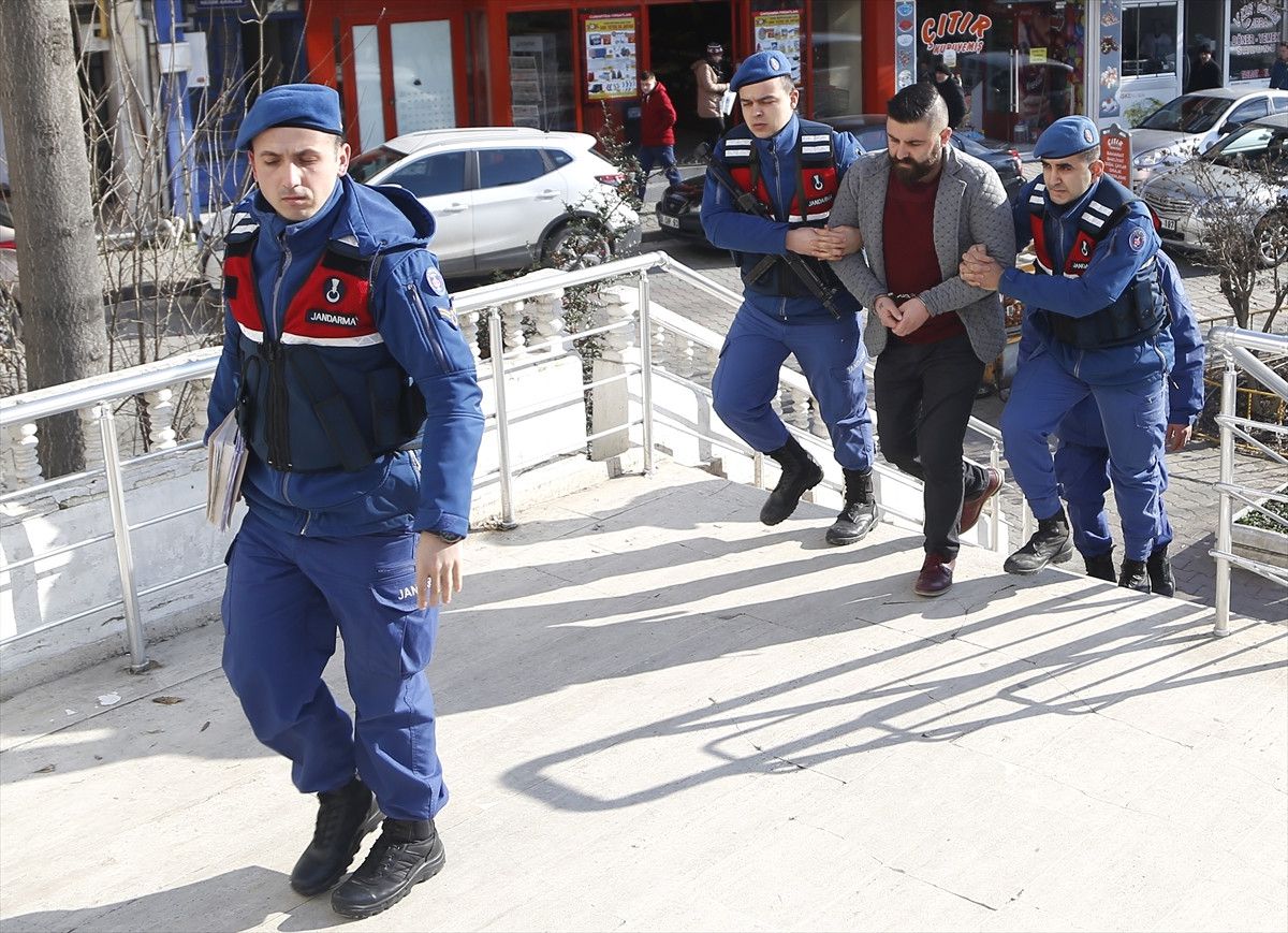 Yağma ve Yaralamadan Aranan Zanlı Tekirdağ\'da Yakalandı