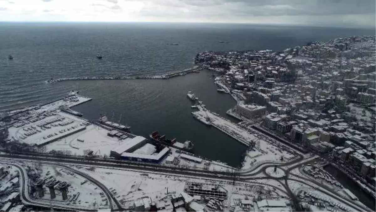 Zonguldak\'ta Kar Manzarası Havadan Görüntülendi