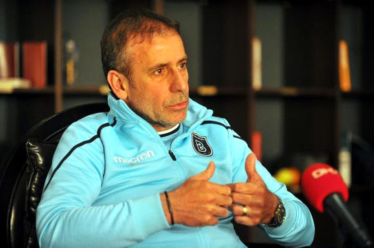 Abdullah Avcı: "Hedefimiz Çifte Kupa"