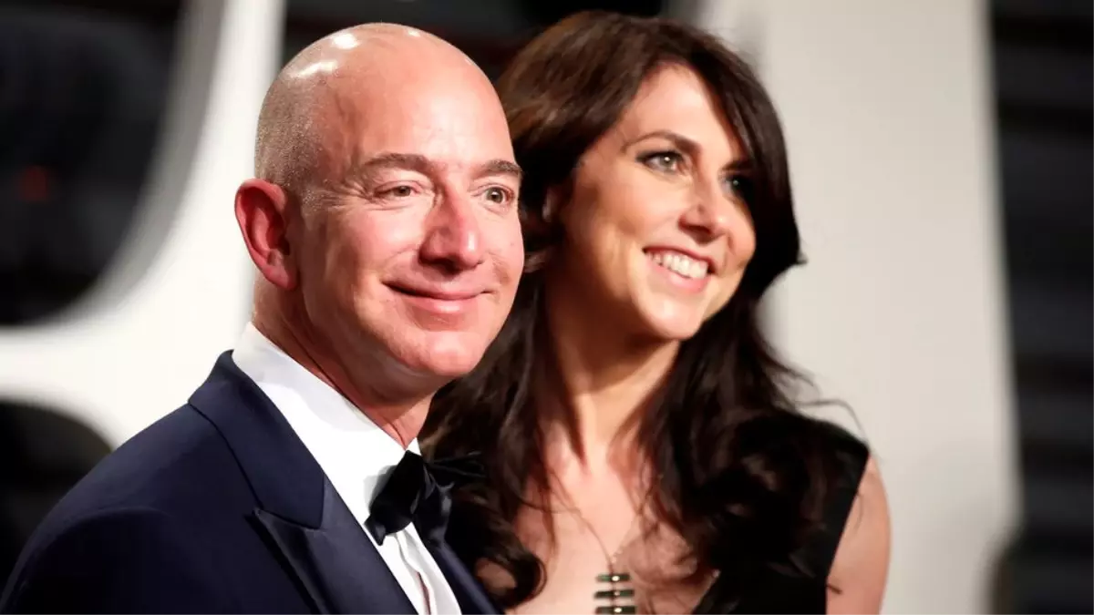 Amazon\'un Patronu, Dünyanın En Zengin İnsanı Bezos Eşinden Boşanıyor