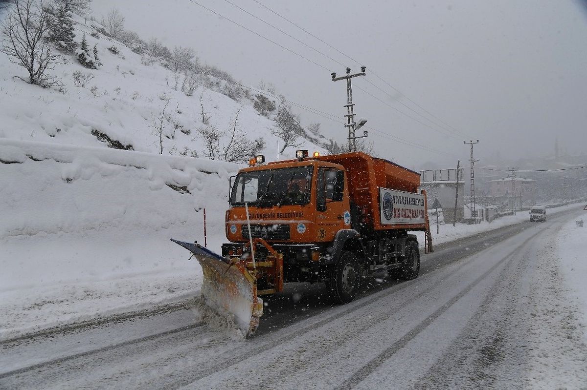 Büyükşehir Kesintisiz Çalışıyor