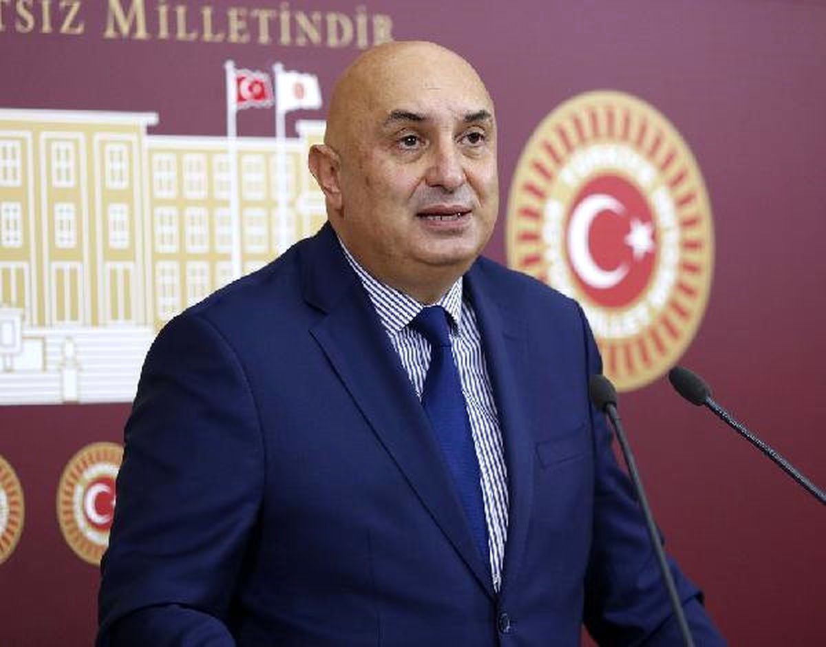 CHP\'li Özkoç: Kılıçdaroğlu\'na Açılan Davalarda Tazminatı Biz Ödeyeceğiz