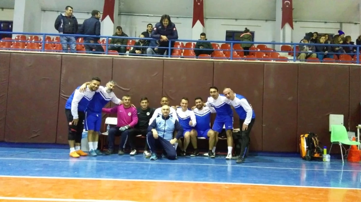Eğirdir\'de Futsal Turnuvası