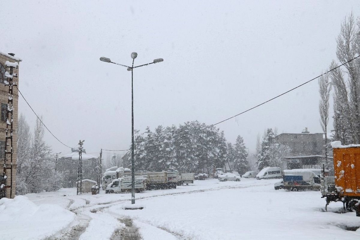 Hizan\'da Eğitime 1 Gün Ara Verildi