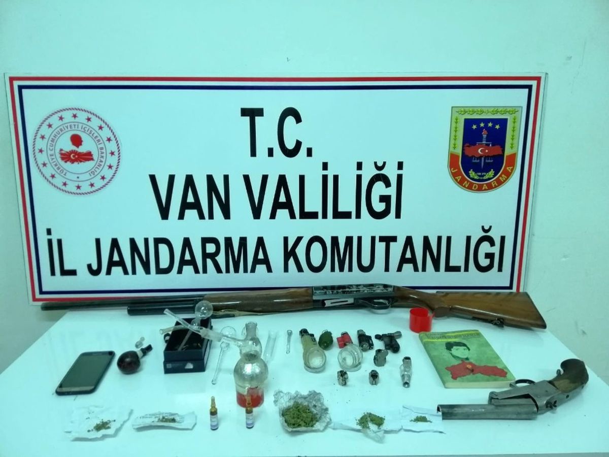 Jandarmadan Uyuşturucu Madde Operasyonu