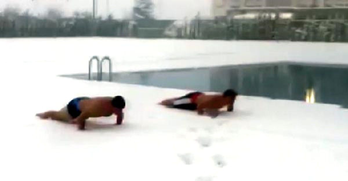 Kar Yağışını Eğlenceye Dönüştürdüler