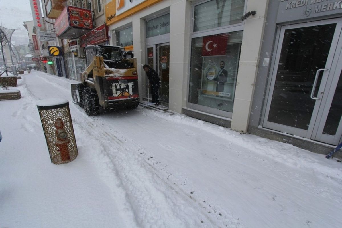 Karla Mücadele Çalışmaları Sürüyor
