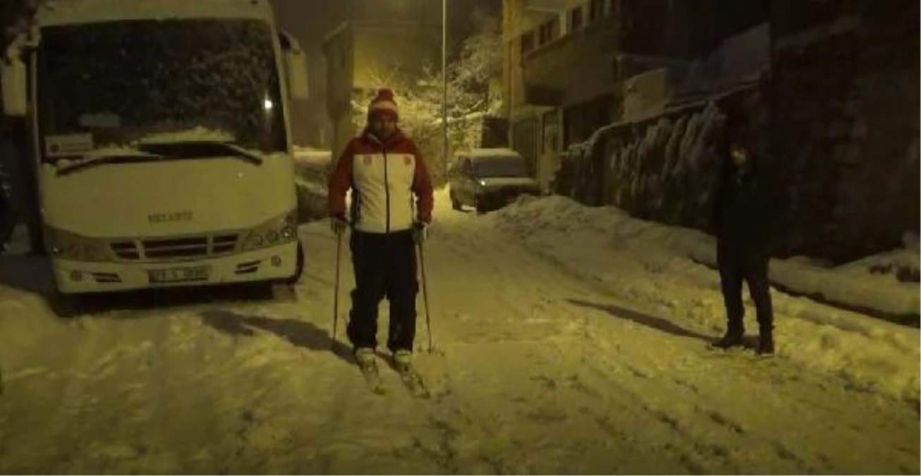 Milli Sporcu, Cadde ve Sokaklarda Kayak Yaptı