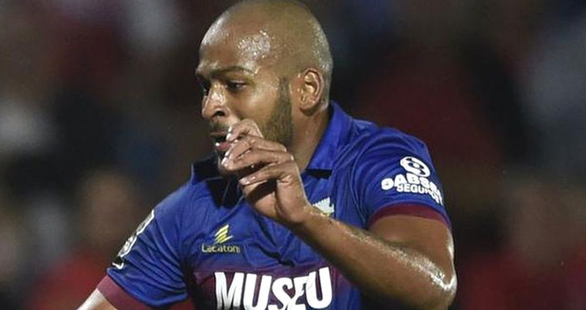 Galatasaray, Hem Marcos'un Hem Emre Taşdemir'in Transferini Açıkladı