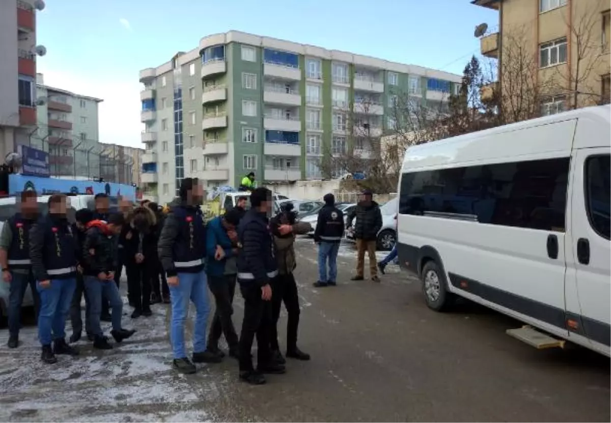 Van ve Diyarbakırda Fuhuş Operasyonu