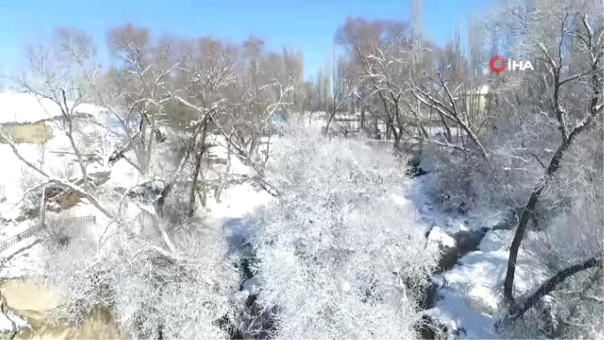 Buz Tutan Sızır Şelalesi Havadan Görüntülendi