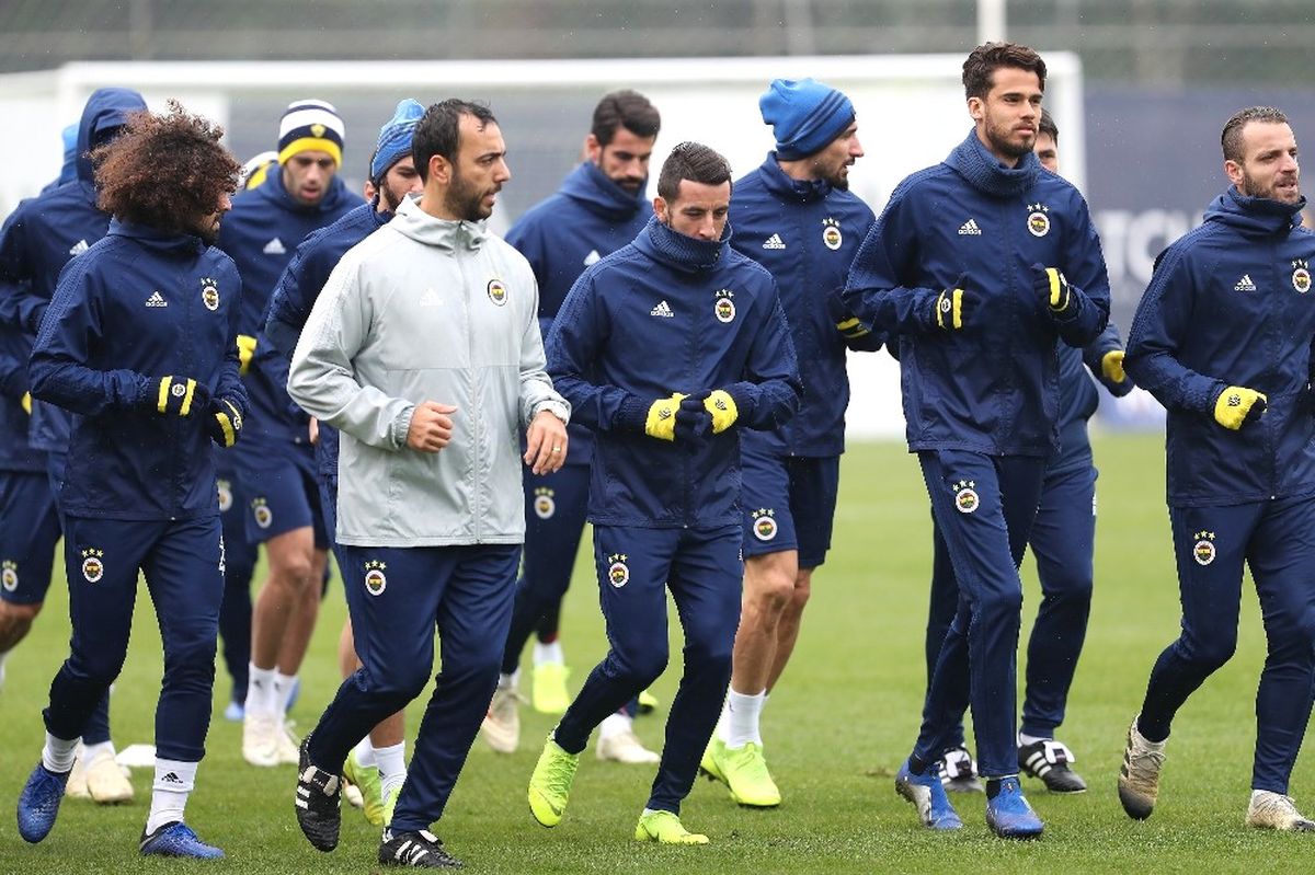 Fenerbahçe Basına Kapalı Çalıştı