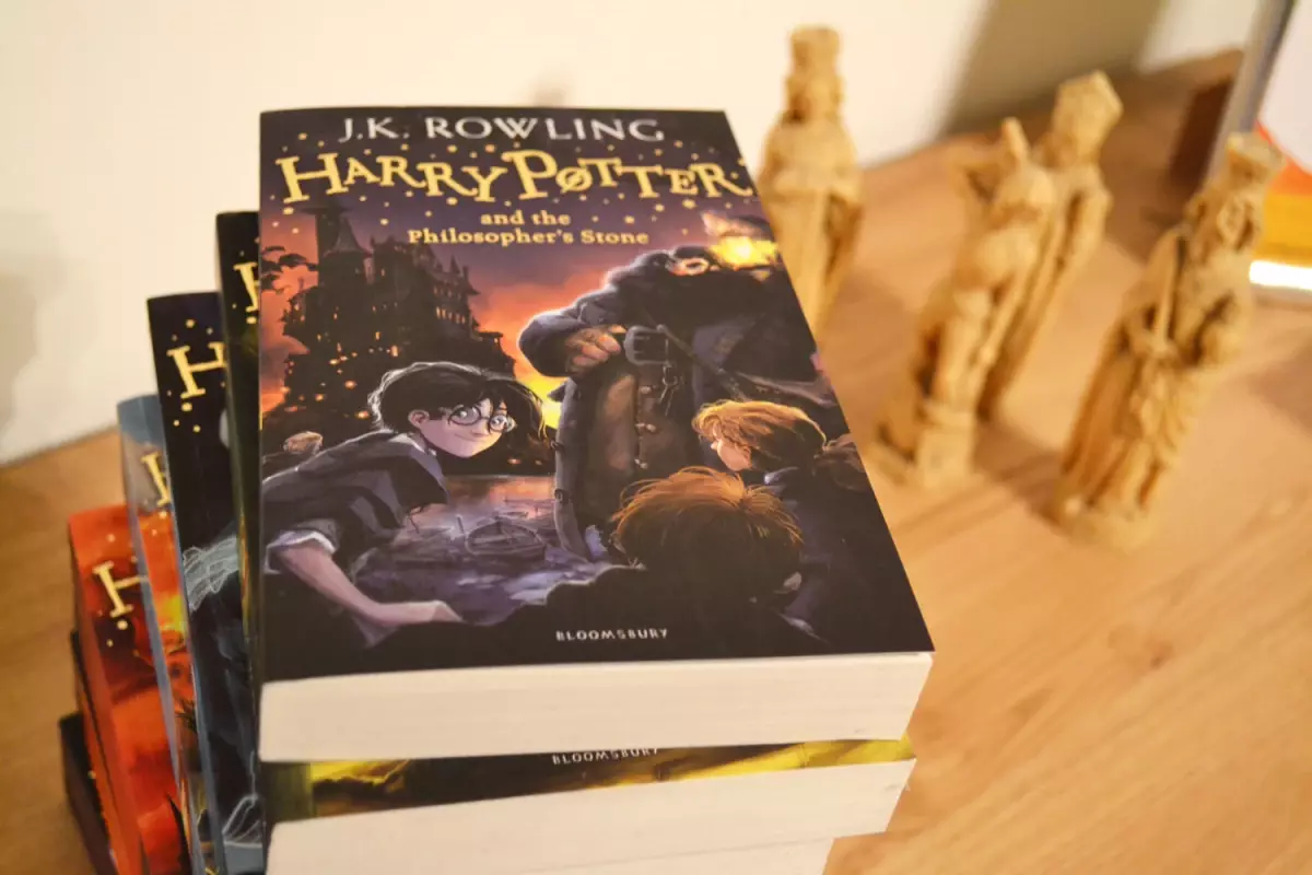 Harry Potter, 2018\'in En Çok Aranan Kitabı!