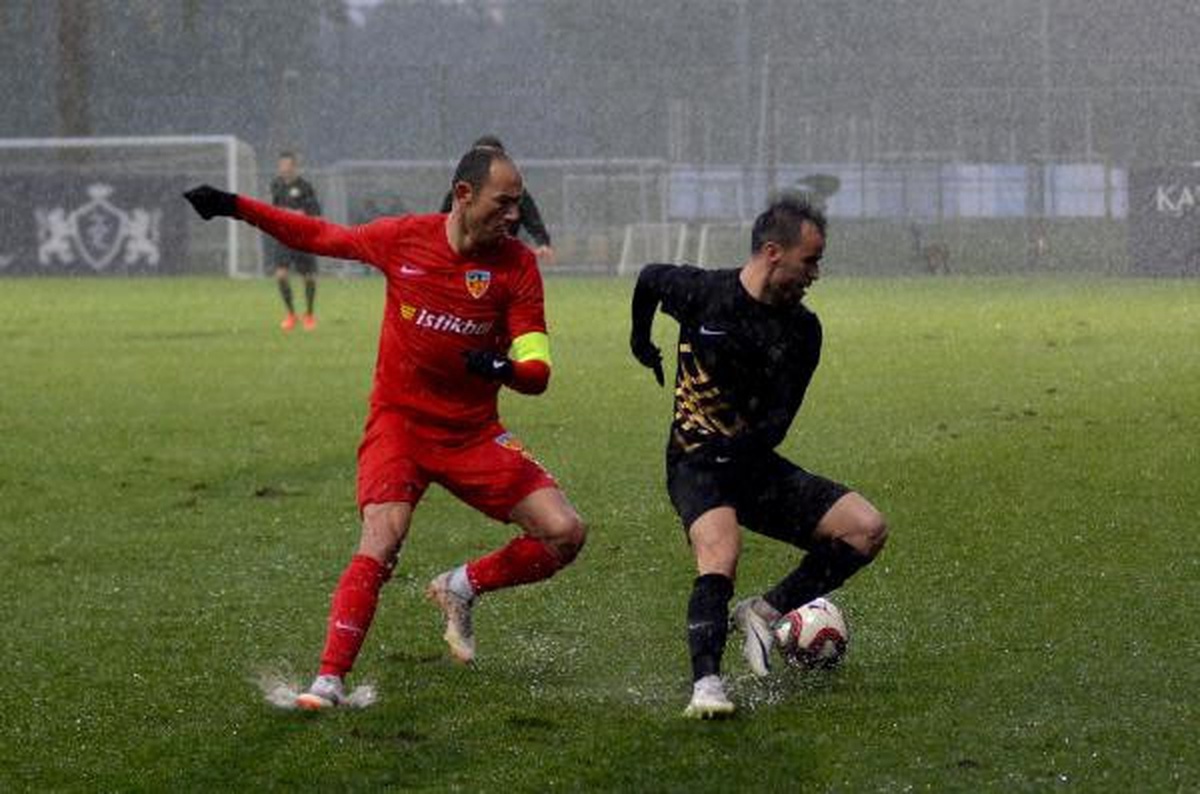 Kayserispor - Osmanlıspor Maçı Yarıda Kaldı