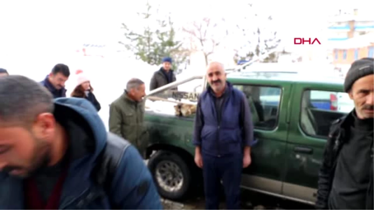 Muş Varto\'da Köylülerin Yakaladığı Kurdu Kaymakam Serbest Bıraktırdı