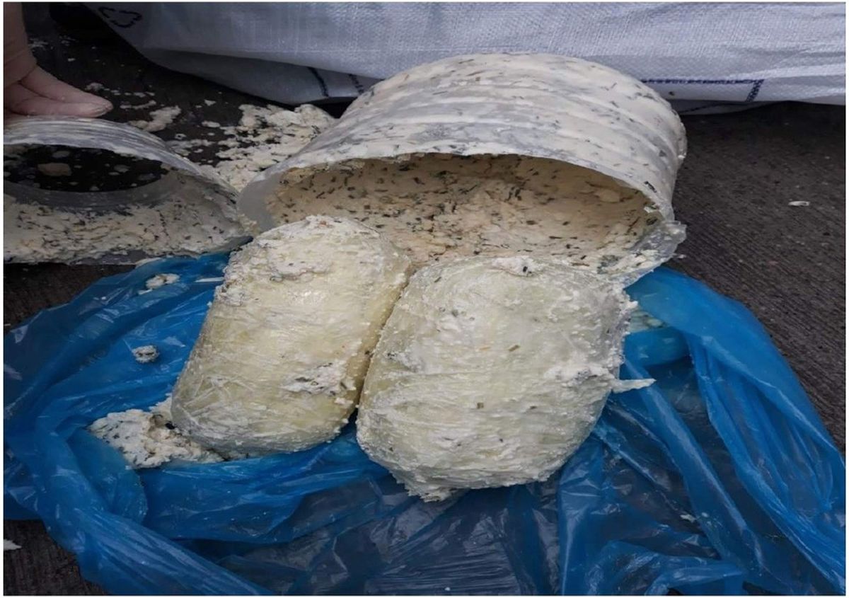 Peynir Bidonunda 1 Kilo 60 Gram Esrar Ele Geçirildi