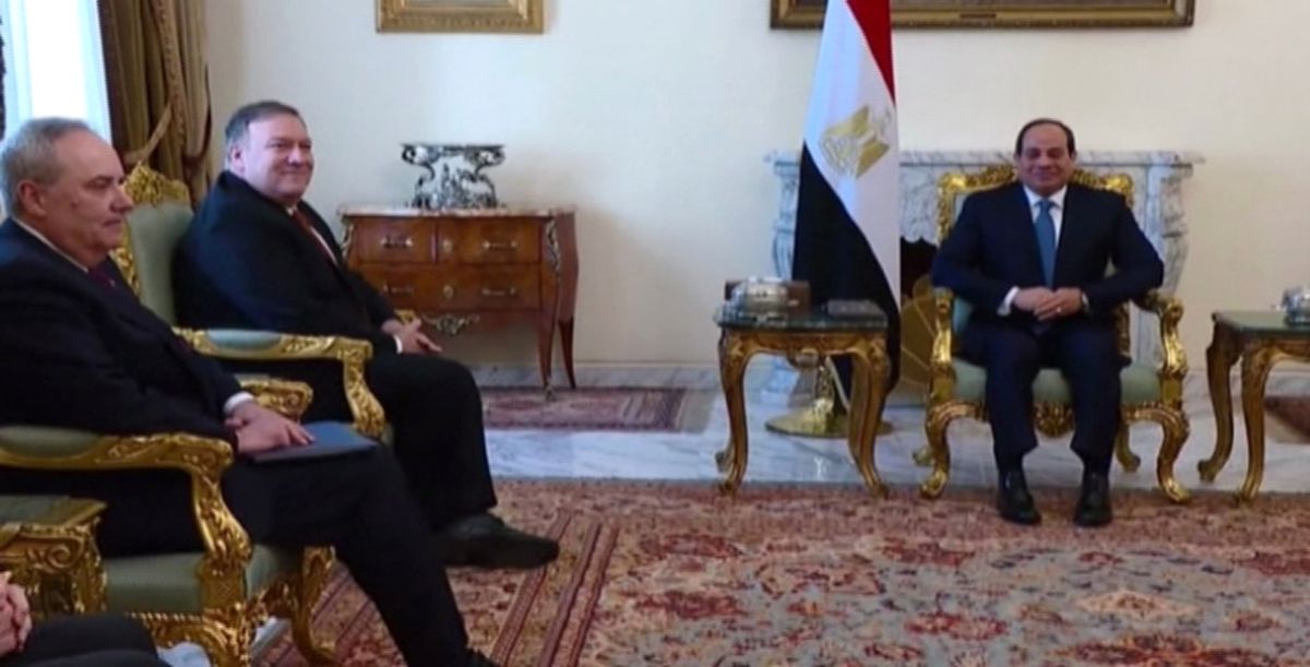 Pompeo Darbeci Sisi ile Görüştü