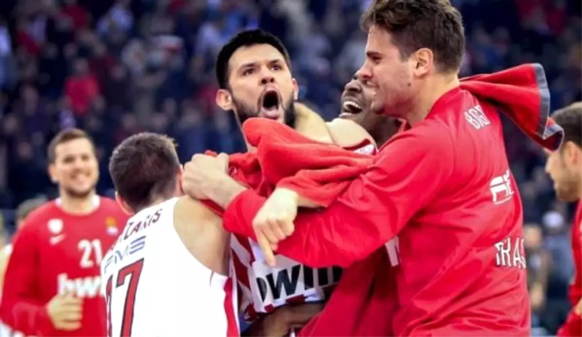 THY Avrupa Liginde Haftanın En Değerli Oyuncusu Kostas Papanikolaou Oldu