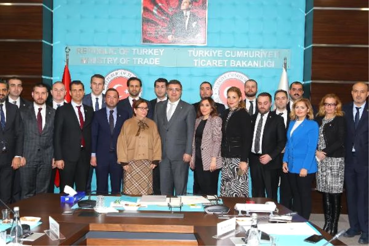 Tügiad\'ın Yeni Yönetimi Siyasi Partileri Ziyaret Etti