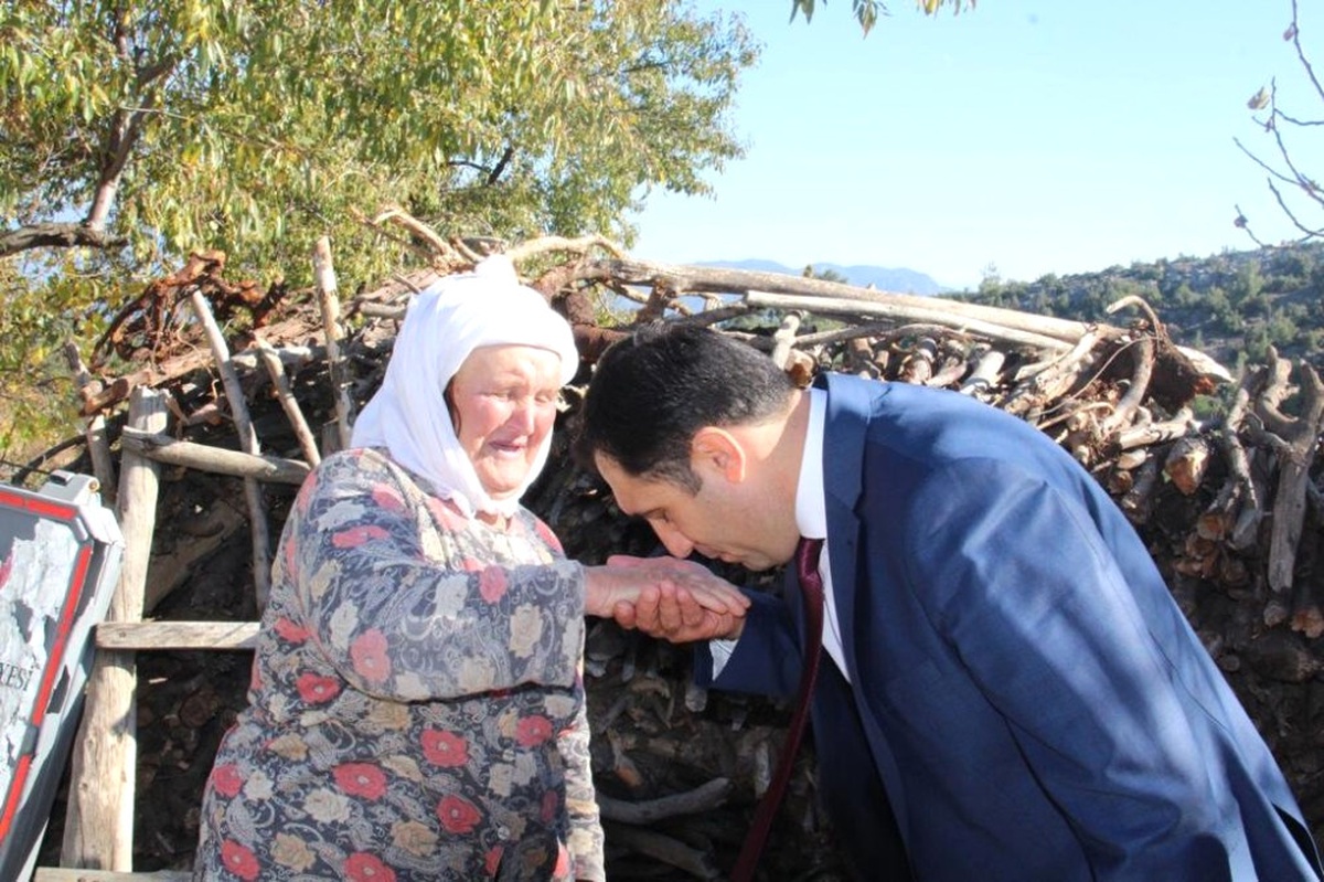 Türkoğlu: "Bir Yılda Binlerin Yüreğine Dokunduk"