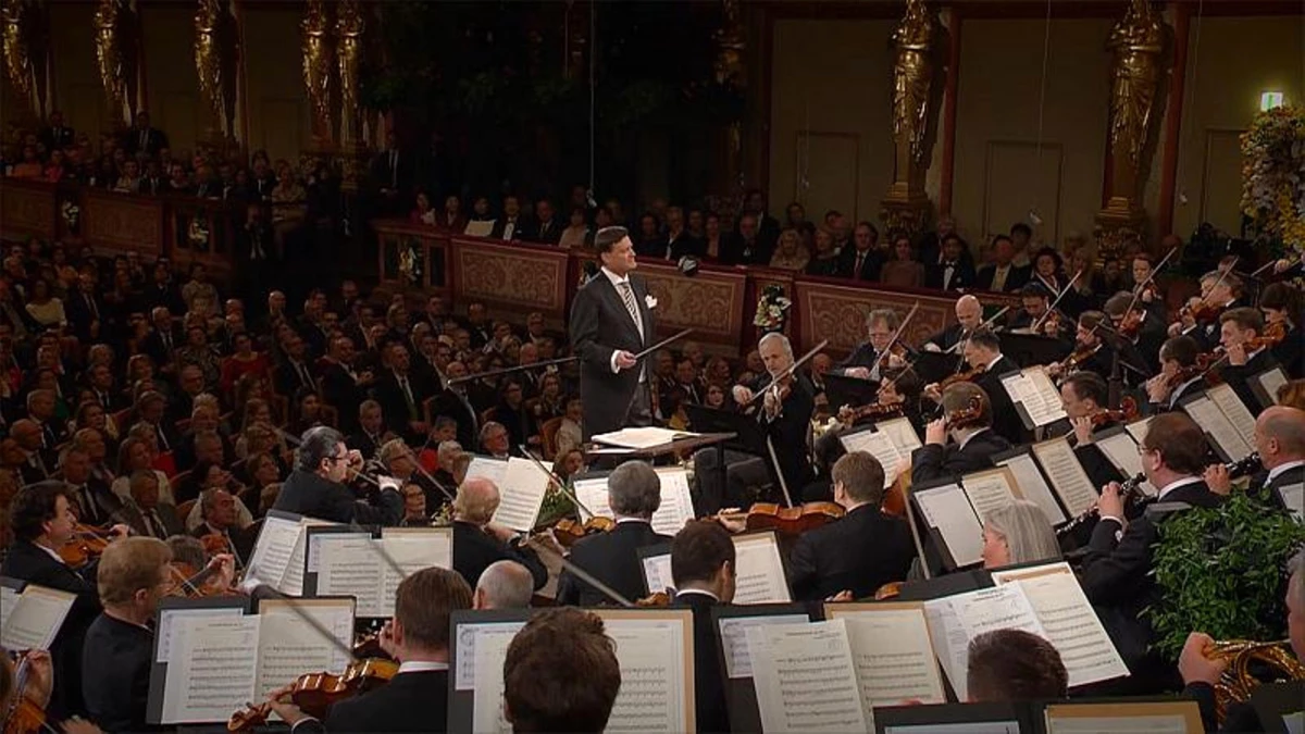 Viyana\'da Ünlü Yılbaşı Konserini Alman Maestro Christian Thielemann Yönetti