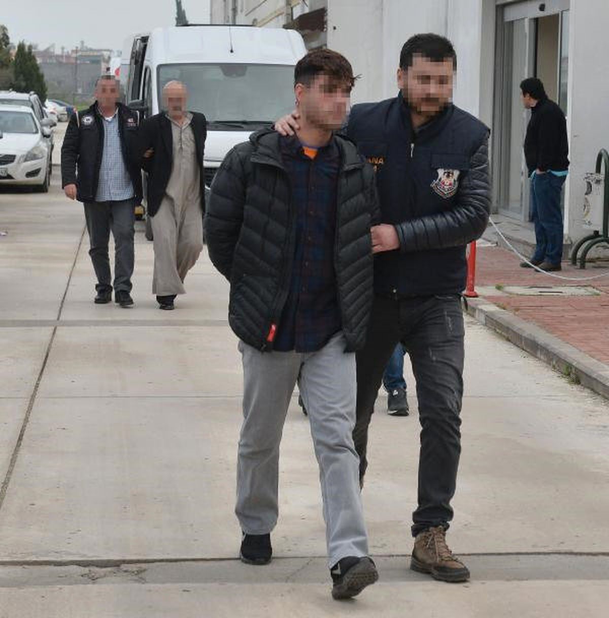 Adana\'da Terör Operasyonu