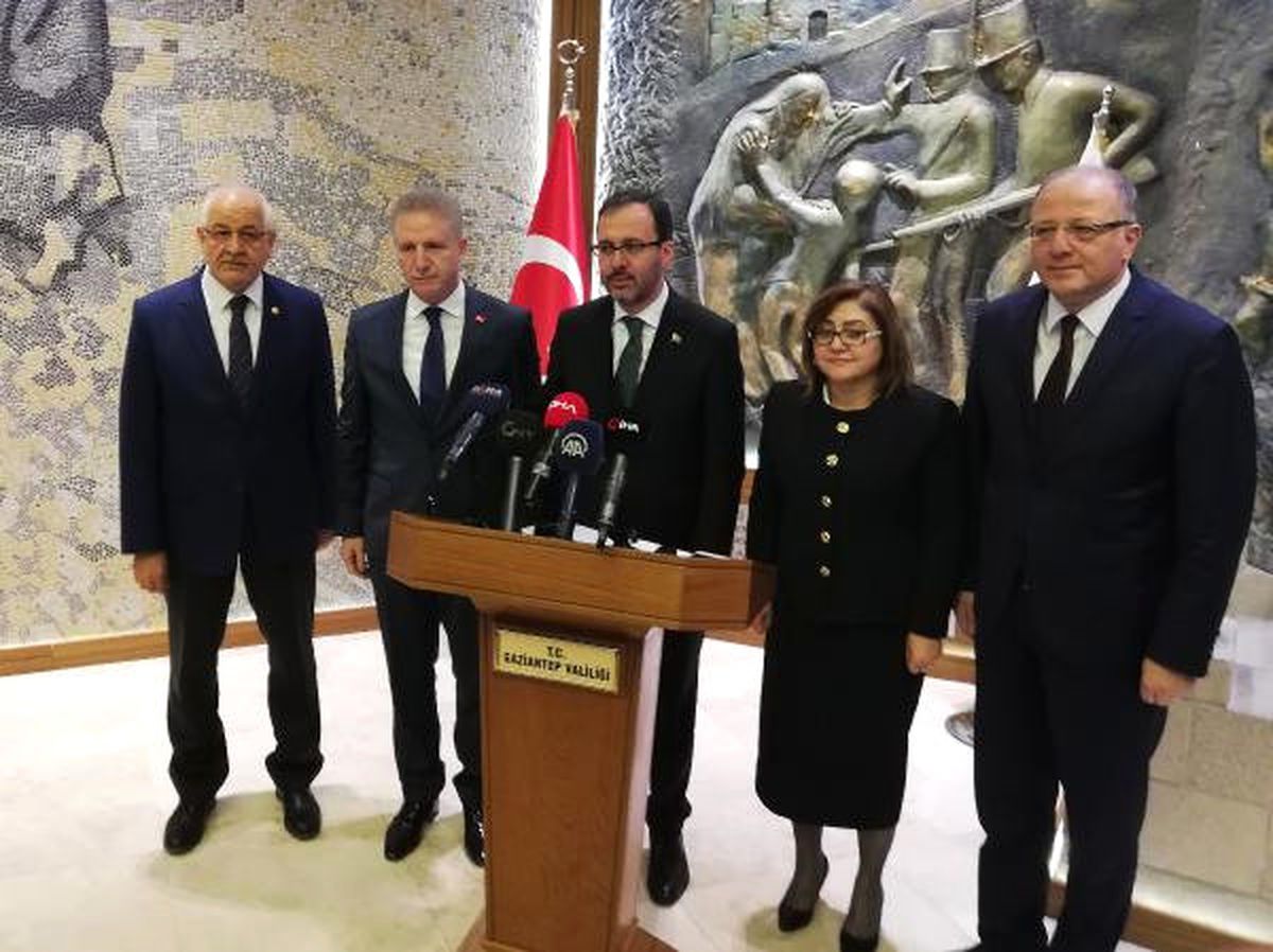 Bakan Kasapoğlu: Gaziantep\'ten Yüzme Şampiyonları Çıkaracağımızı Düşünüyorum