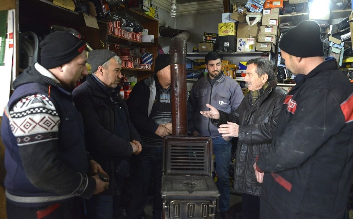 Başkan Ataç Esnafları Dinlemeye Devam Ediyor
