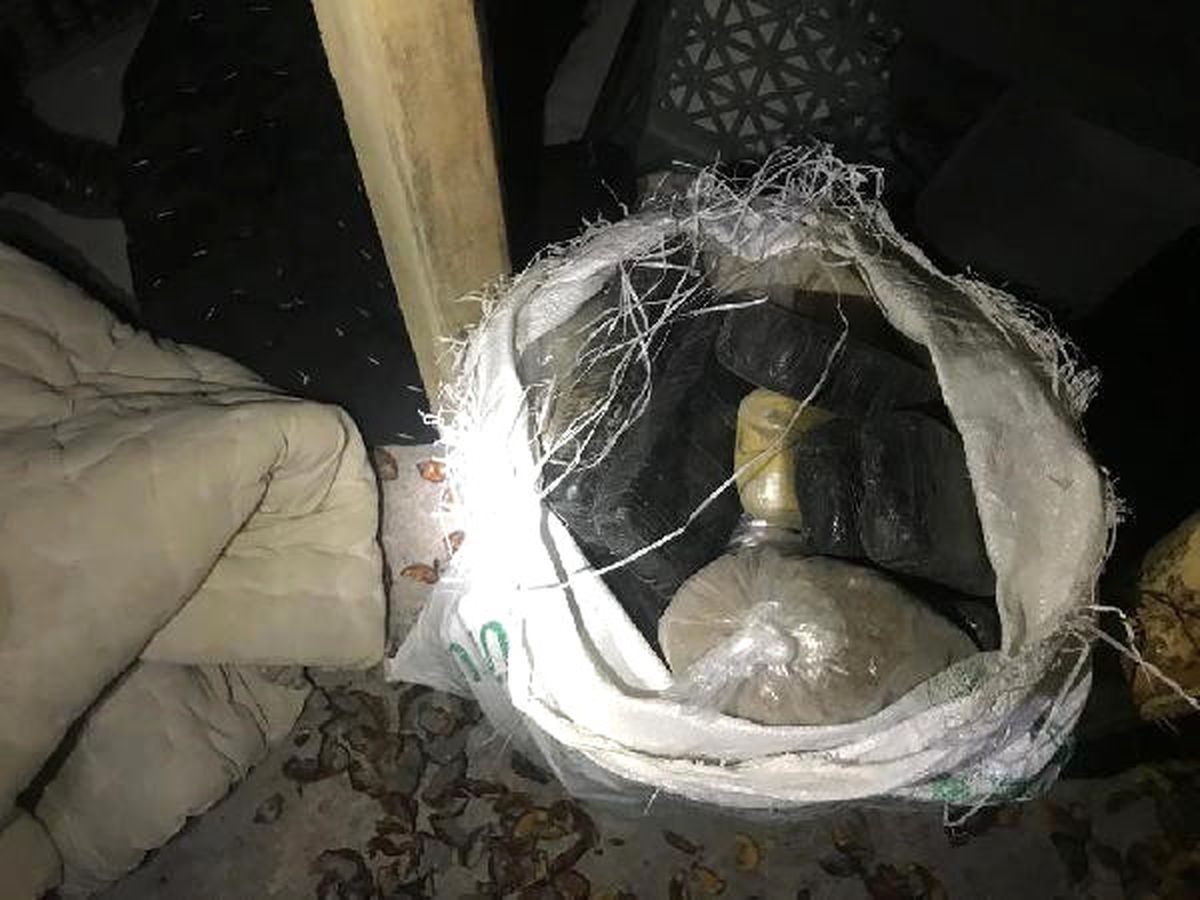 Çatı Katındaki Çuvalda 35 Kilogram Eroin Ele Geçirildi