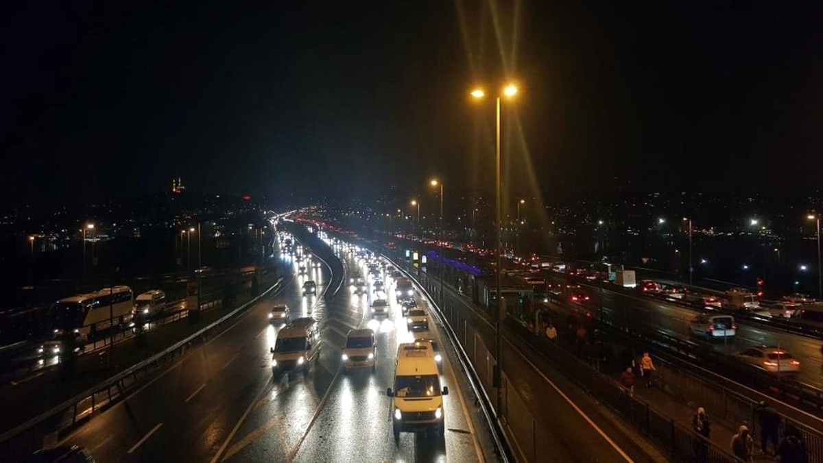 E-5\'te Trafik Yoğunluğu Yüzde 69\'lara Ulaştı