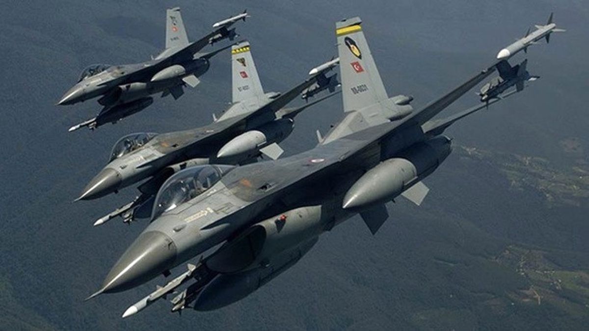 Irak\'ın kuzeyine hava harekatı