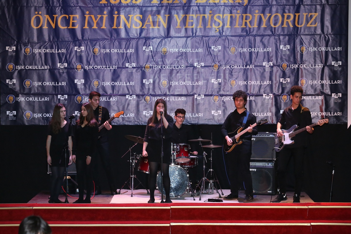 Işıklı Sporcular Gecesinde 16\'sı Milli, 243 Sporcu Ödüllerini Aldı