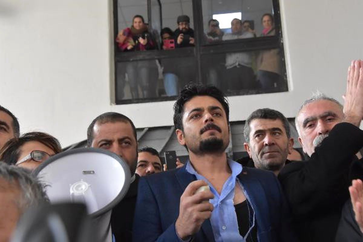 İzmir\'de, Eylem Yapmak İsteyen İşçilere Müdahale (2)