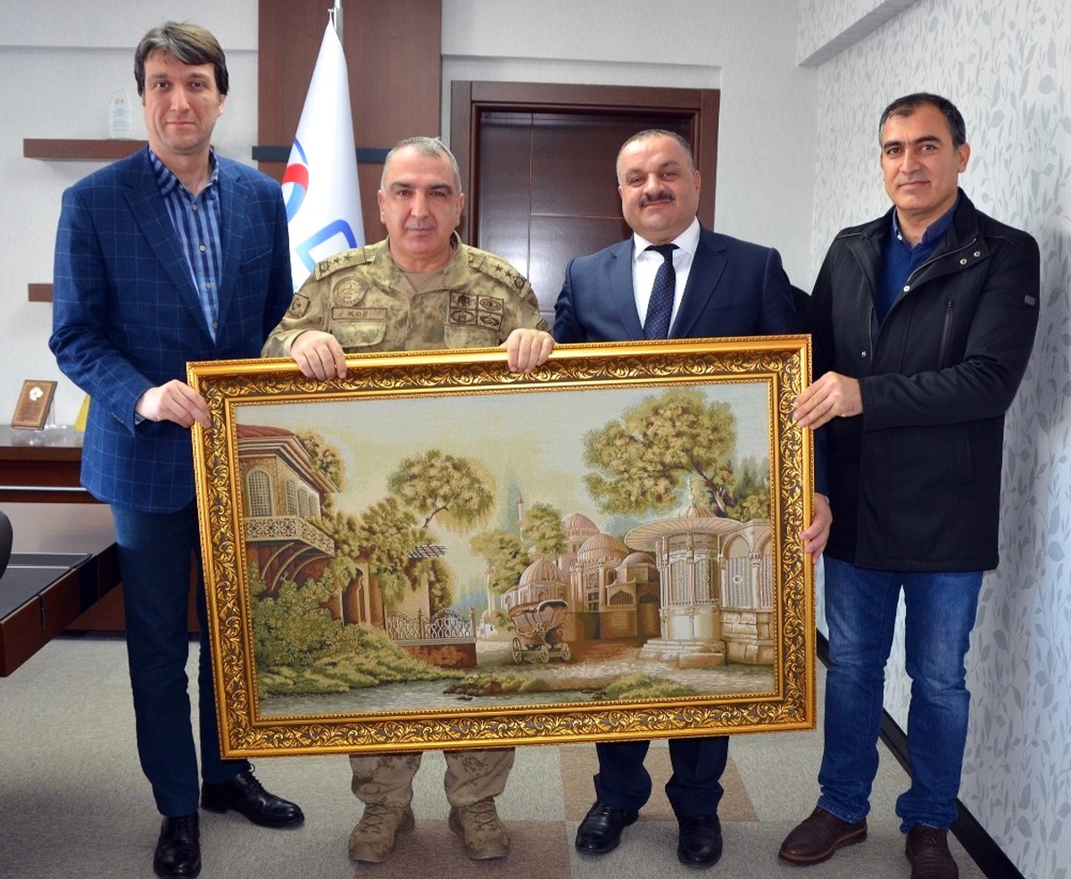 Jandarma Bölge Komutanı Tümgeneral Koç, Dicle Elektrik\'i Ziyaret Etti