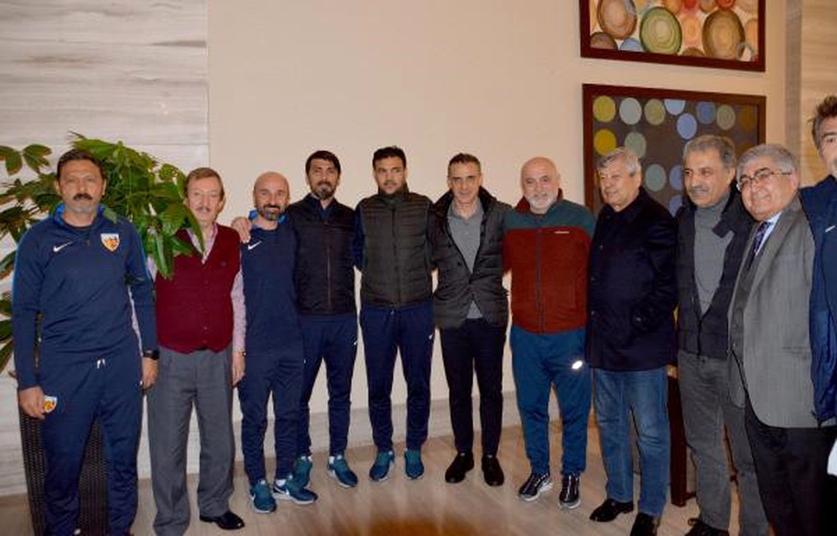 Lucescu\'dan Fenerbahçe ve Kayserispor Kampına Ziyaret