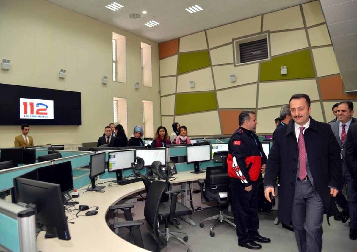 Vali Şentürk\'ten 112 Acil Çağrı Merkezi\'nde İnceleme