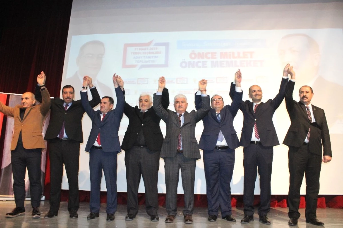 AK Parti Belediye Başkan Adaylarını Tanıttı