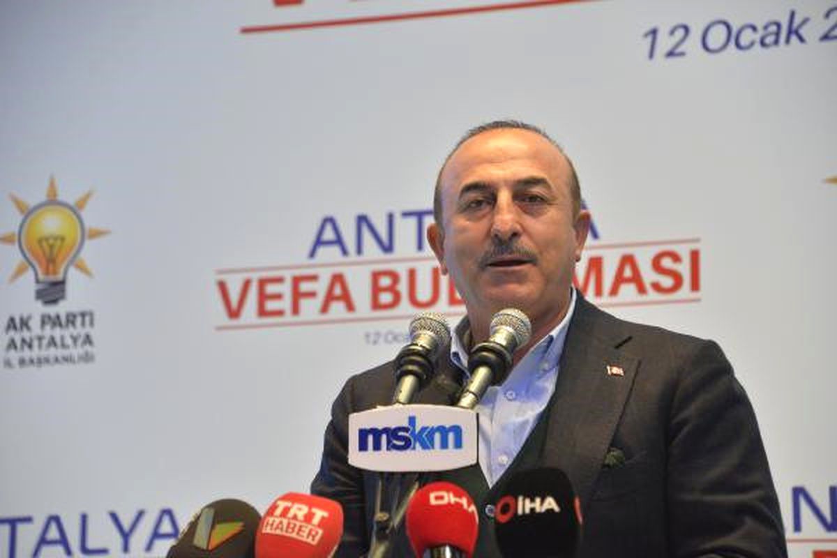 Bakan Çavuşoğlu\'ndan ABD\'ye \'Terör\' Tepkisi