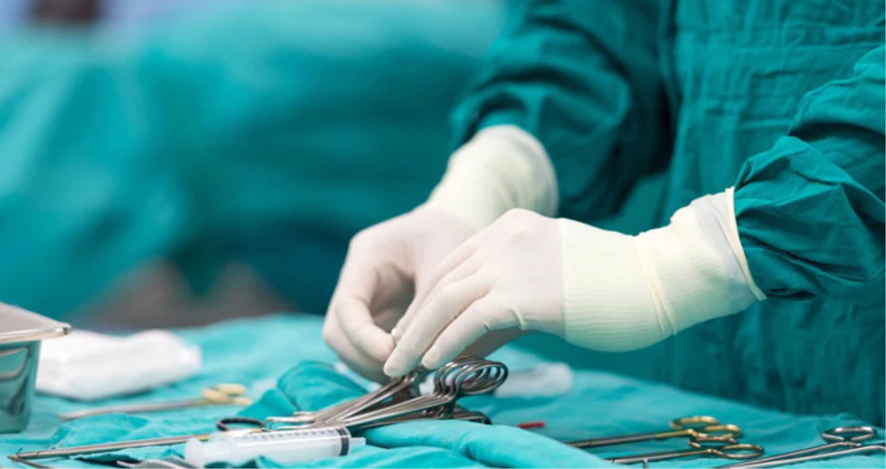 Böbrek Ameliyatı Olmak İsteyen Hasta, Doktorların Mesaisi Bittince Ameliyathanede Unutuldu